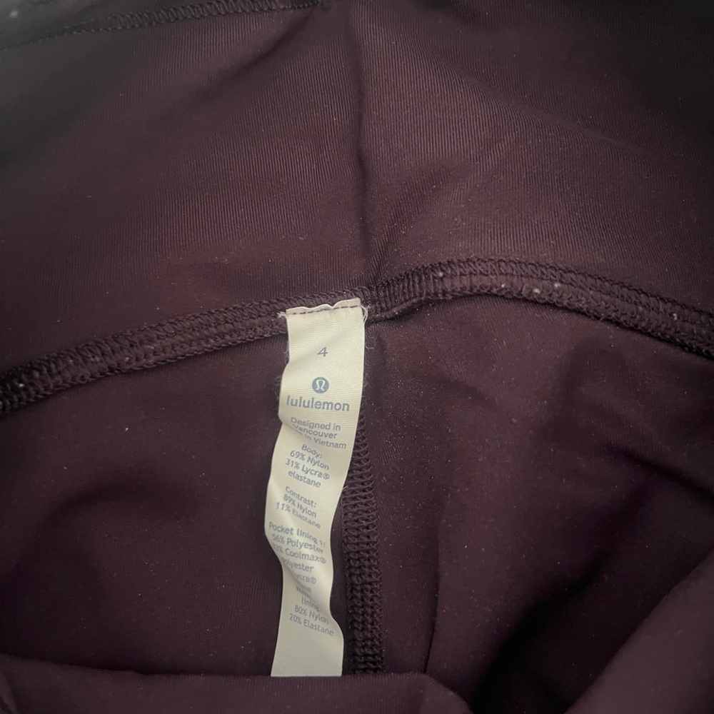 Lululemon Lot On The Fly Pants and Leggins - Picture 5 of 6